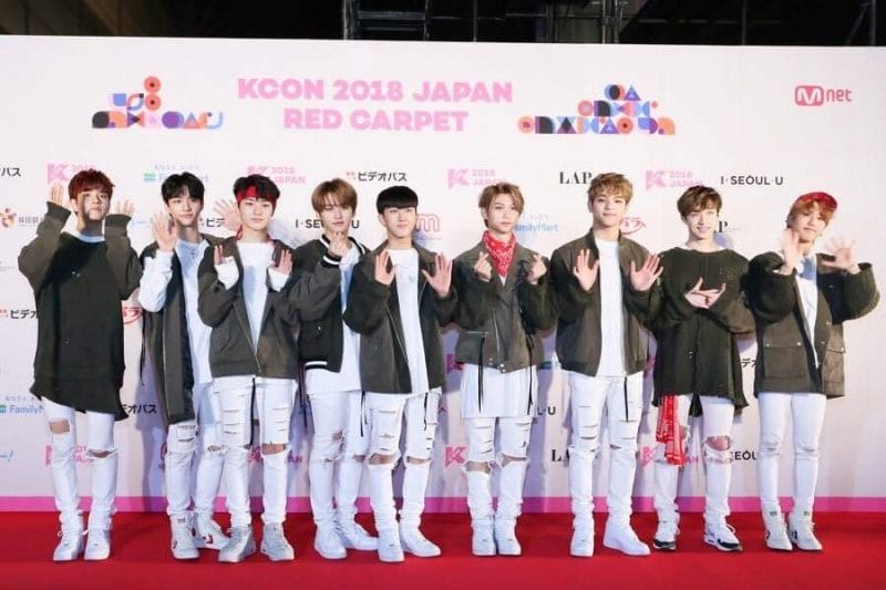 Stray Kids trong đại hội đêm nhạc hoành tráng KCON Japan 2018