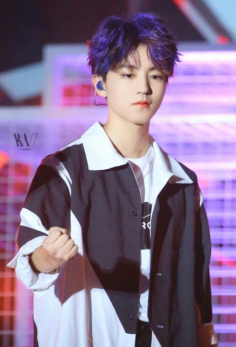 Vương Tuấn Khải của tuổi mười chín được mong chờ sẽ bùng nổ như những gì anh đã luôn thể hiện được cùng TFBoys