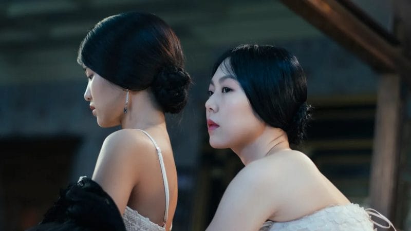 Người hầu gái truyền tải thông điệp về tình dục của phái nữ