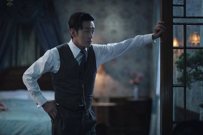 Fujiwara là vai diễn được sinh ra để dành cho Ha Jung Woo