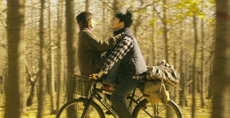 Tình yêu thanh xuân tươi đẹp của Kiến Thanh và Tiểu Hiểu trong Chúng ta của sau này