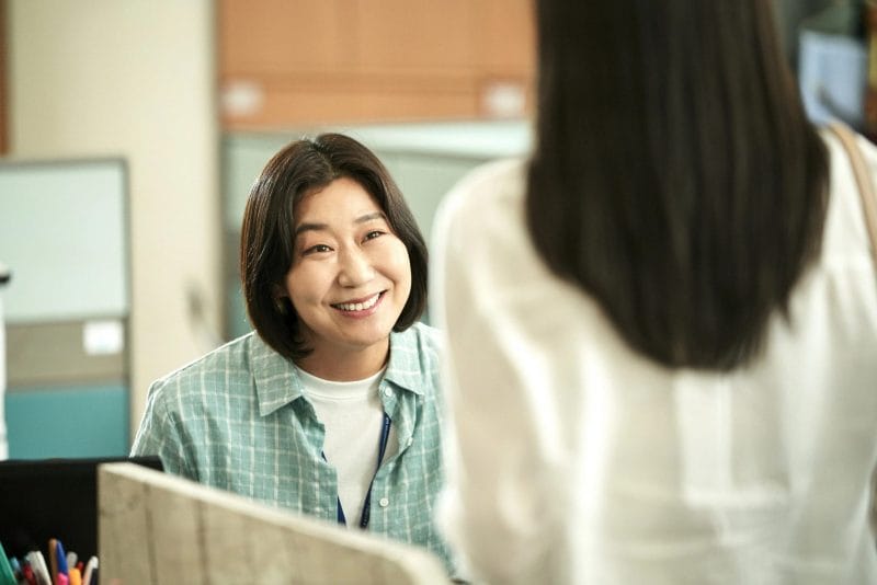 Sự nghiệp huy hoàng của Mi Young chững lại sau khi bị chuyển nơi công tác
