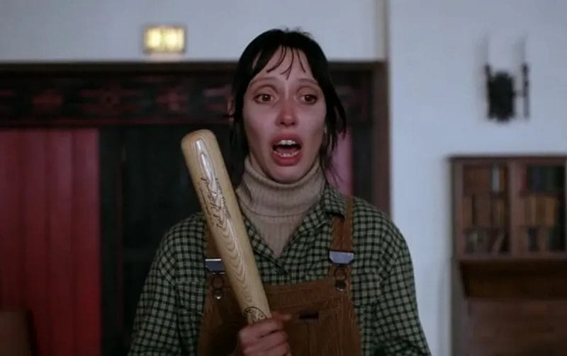 Nỗi sợ hãi hiện rõ trên khuôn mặt của Wendy khi đối mặt với Jack