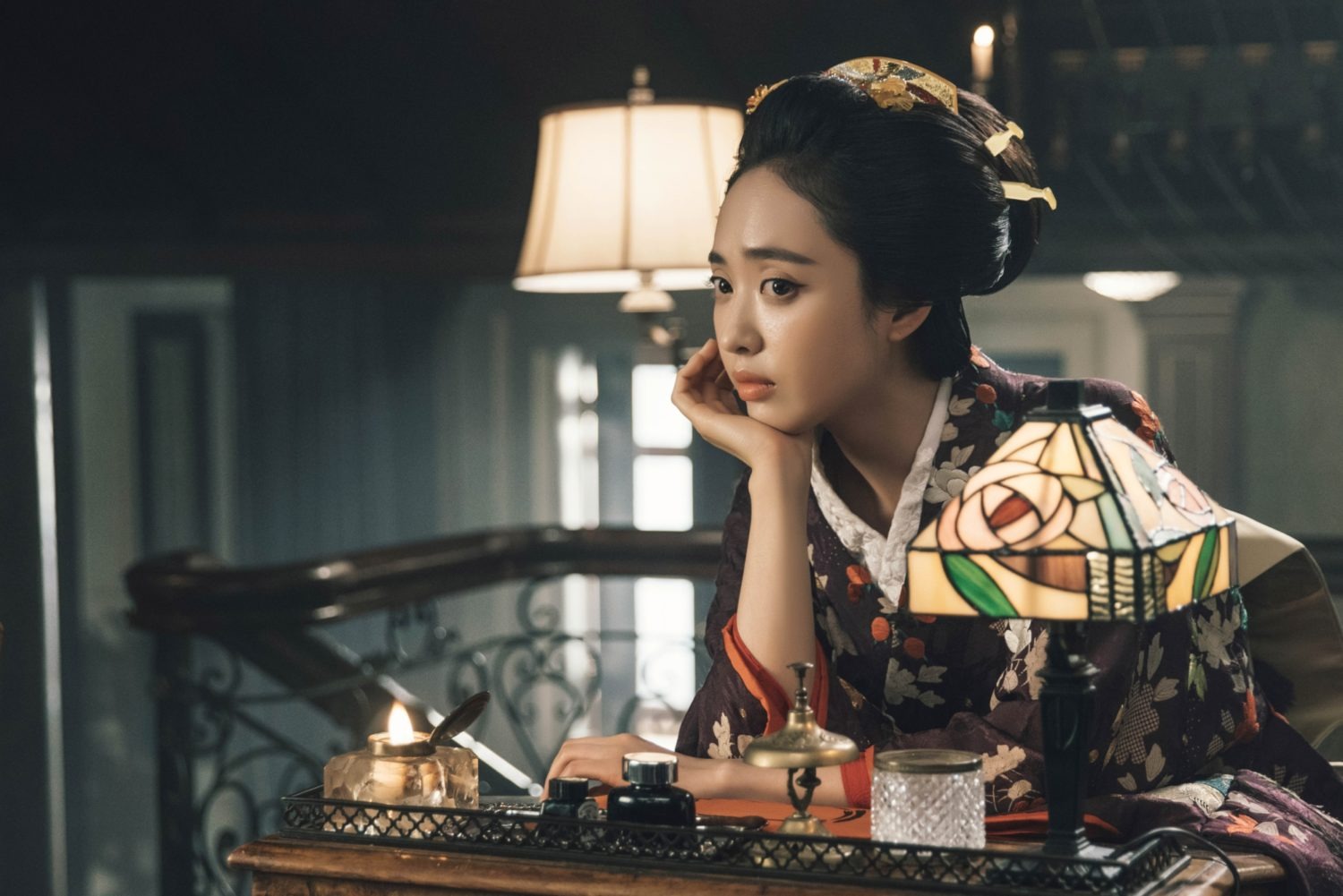 Người phụ nữ hồng nhan bạc phận KuDo Hina (do Kim Min Jung thủ vai)