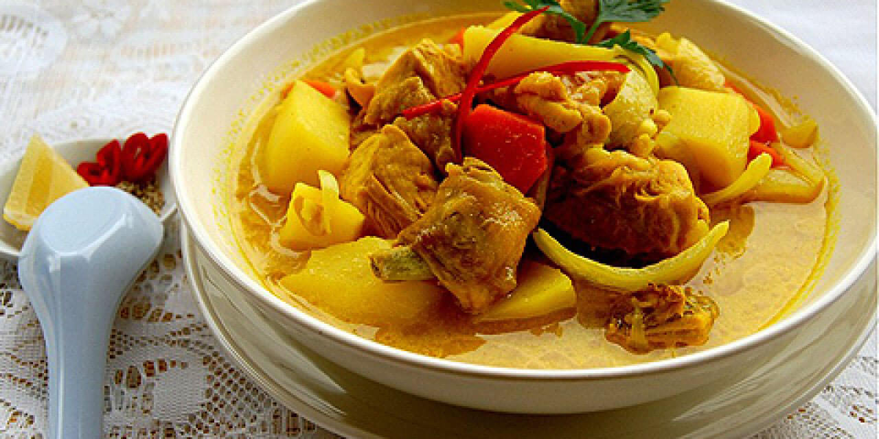Cà ri là món ăn có cội nguồn từ Ấn Độ