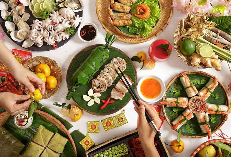 Mâm cỗ miền Trung với những món ăn đơn giản nhưng ẩn chứa thông điệp đầy ý nghĩa