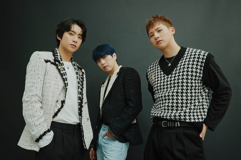 B1A4 tiếp tục hoạt động với ba thành viên