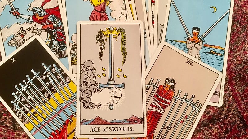 Ace of Swords và ý nghĩa