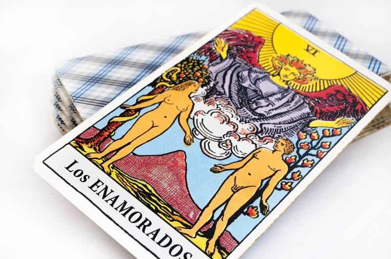 Tùy thuộc sự kết hợp mà lá bài này sẽ mang ý nghĩa khác nhau