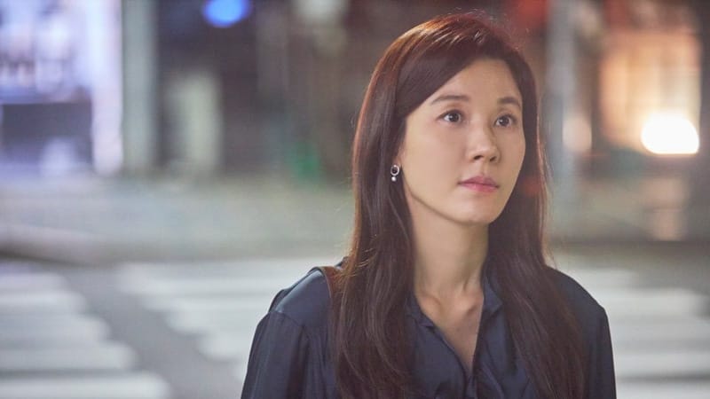 Nhan sắc mặn mà của Kim Ha Neul trong Trở Lại Tuổi 18