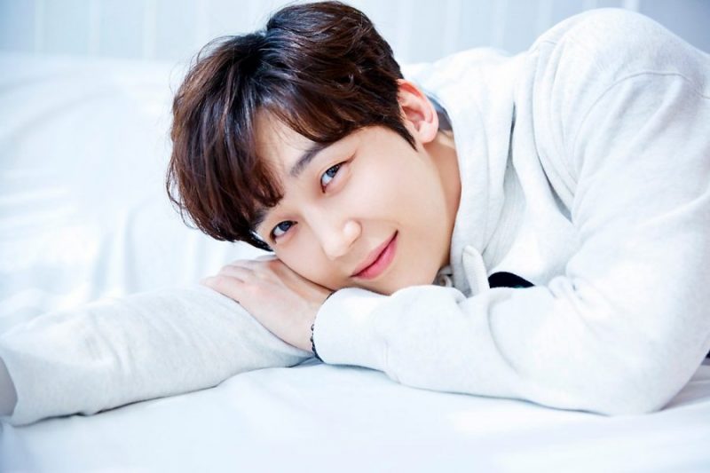 Jong Hoon phải chật vật một mình ở Seoul để theo đuổi ước mơ
